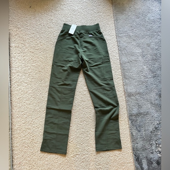 Figs Kade scrub bottoms - Picture 6 of 8